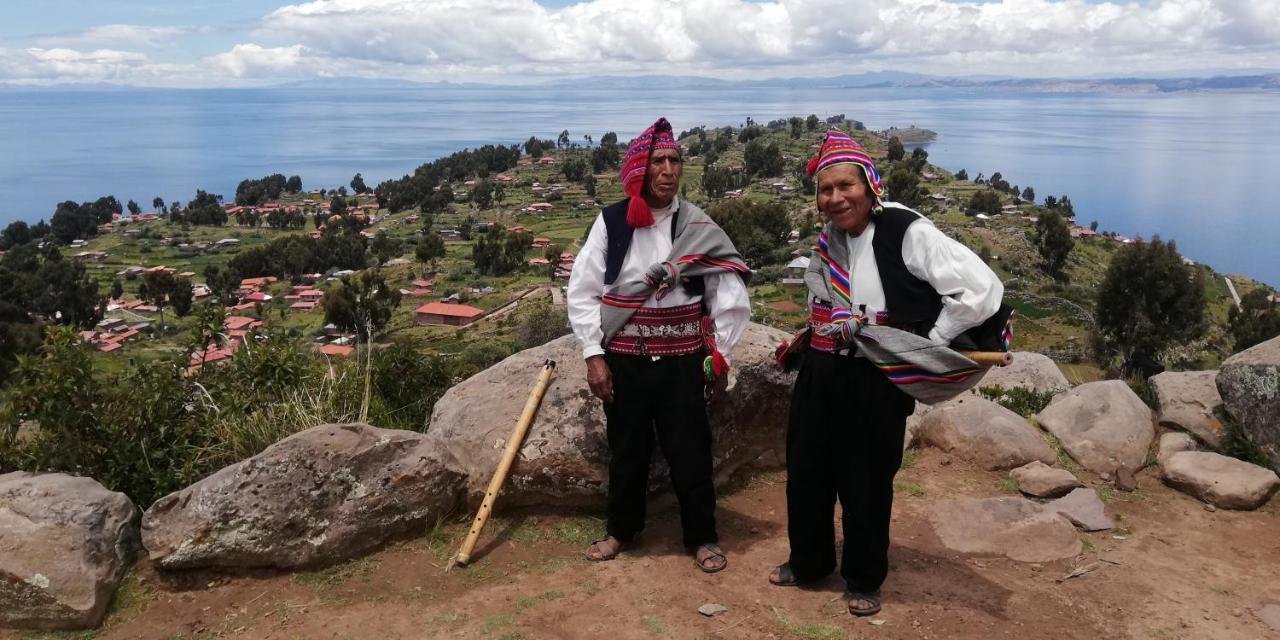 Taquile Hospedaje Mario Huillanopampa ภายนอก รูปภาพ