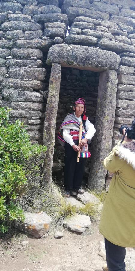 Taquile Hospedaje Mario Huillanopampa ภายนอก รูปภาพ