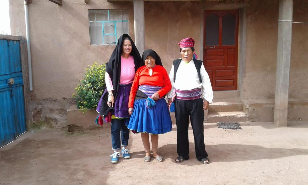 Taquile Hospedaje Mario Huillanopampa ภายนอก รูปภาพ