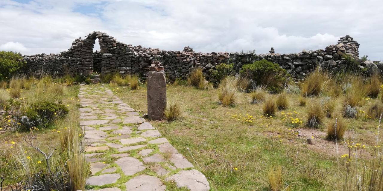 Taquile Hospedaje Mario Huillanopampa ภายนอก รูปภาพ
